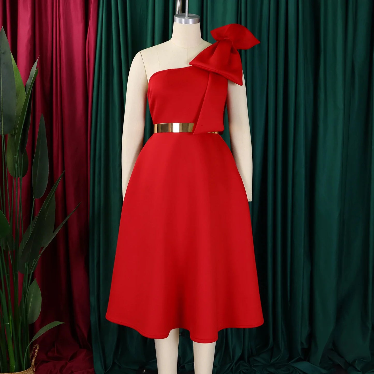 Elegant One Shoulder Dress for Women | Luxurious Summer Fashion