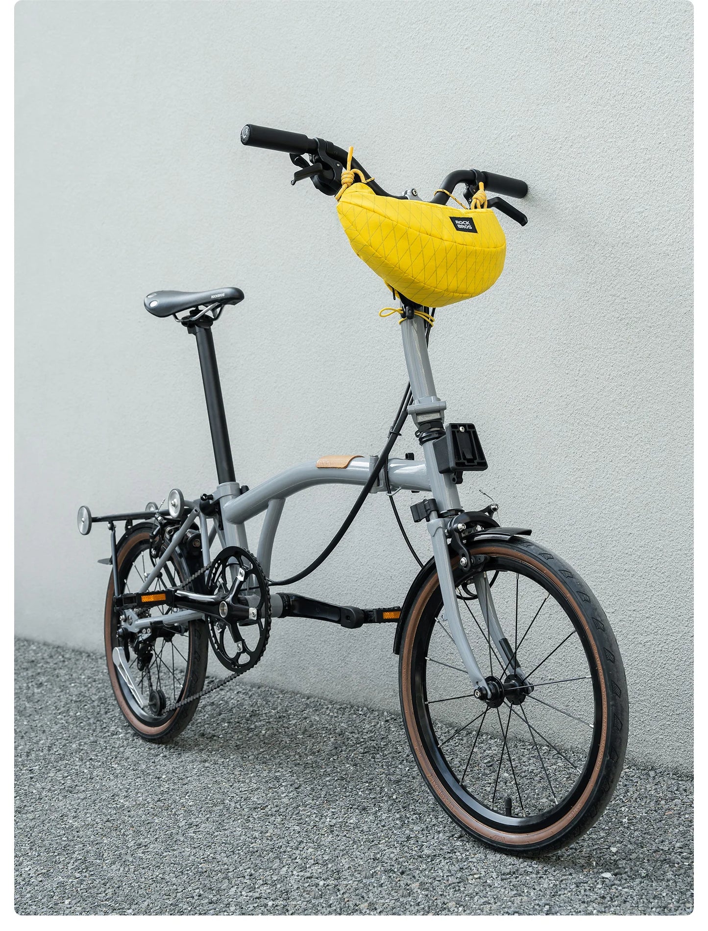 Outdoor Bicycle Bag | 1.8L Banana Shape Bike Bag with Strap