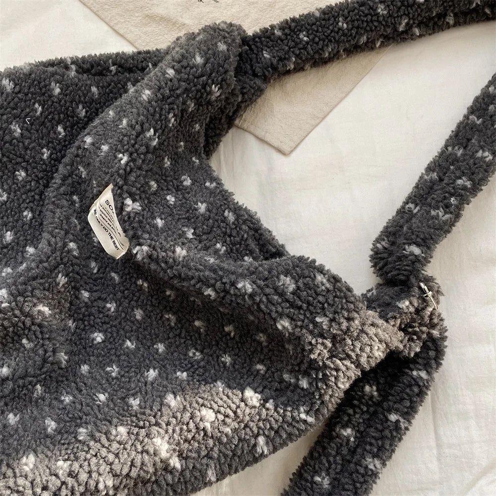 Large Capacity Plush Love Crossbody Bag for Autumn & Winter