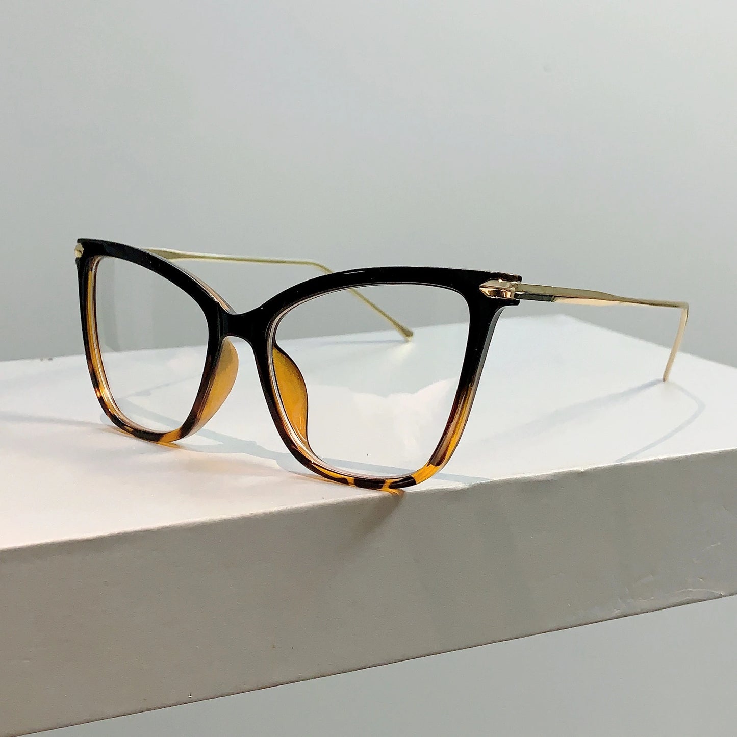 Trendy Cat Eye Glasses | Fashionable Blue Light Blocking Eyewear