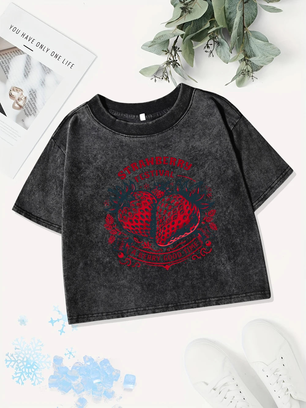 Women's Summer Cotton Crop Top | Casual Strawberry Print Tee