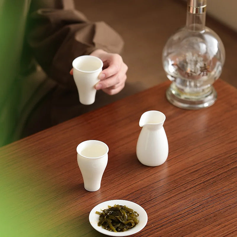 Elegante Copa de Vino Blanco de Cerámica Estilo Japonés | Exquisito Regalo de Cristalería
