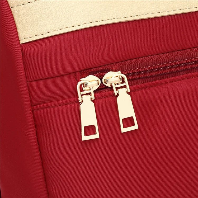 Chic Women's Backpack | Adjustable Straps & Zipper Closure