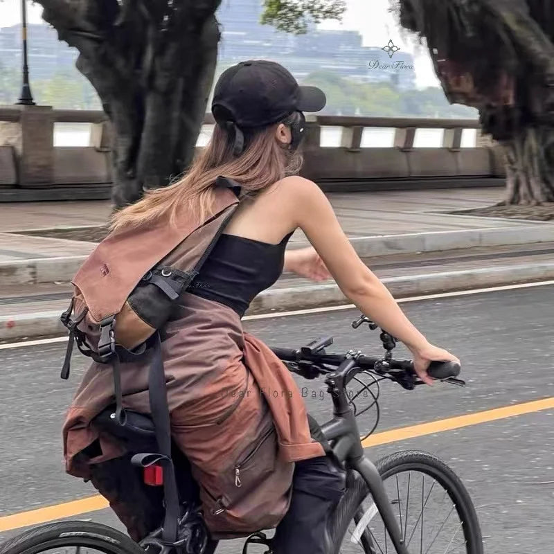 Trendy Portable Nylon Crossbody Bag for Travel & Sports