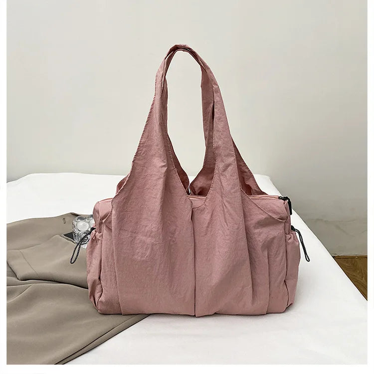 Bolso de mano de tela arrugada, moderno y cómodo para mujer