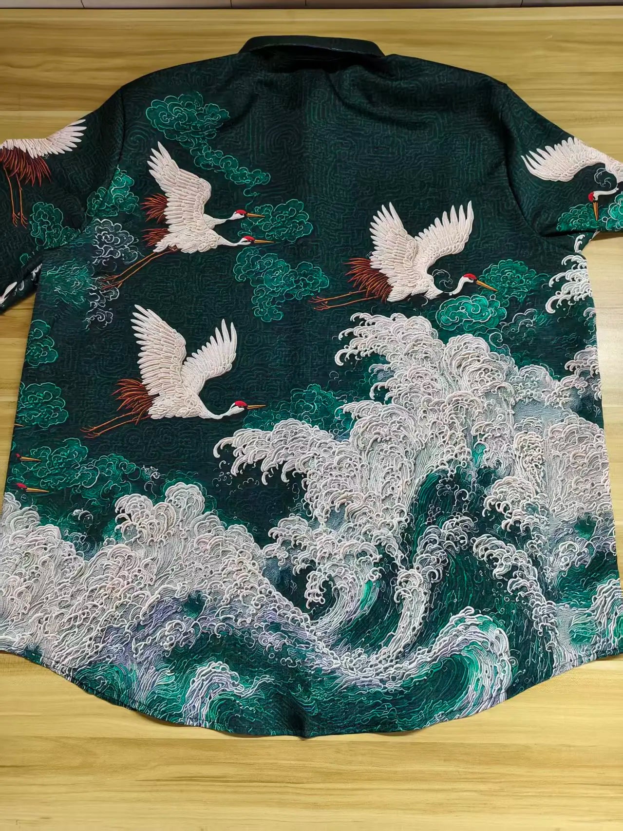 Men's Casual Short Sleeve Shirt | Dark Green Crane Pattern Fabric