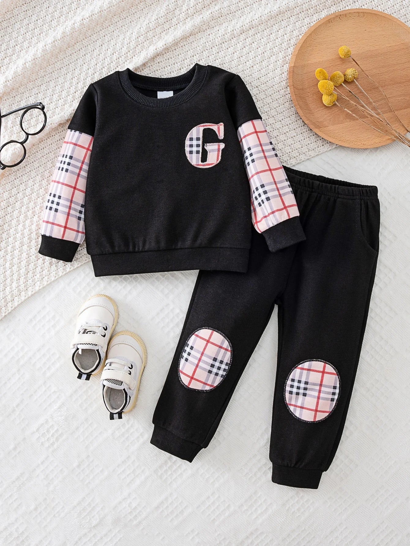 Retro Style Baby Boy Clothing Set | Cute Plaid Outfit for Infants