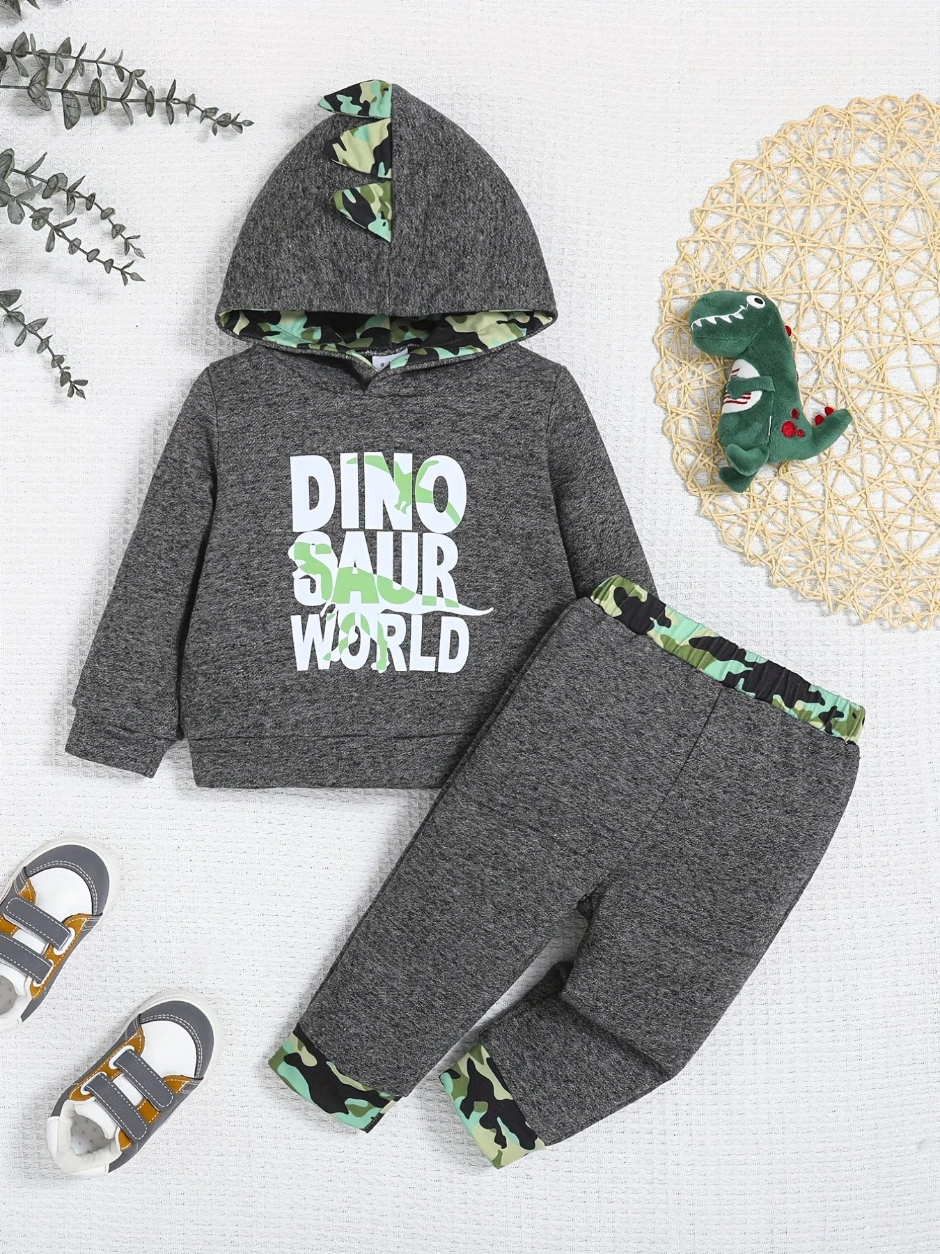 Baby Boy's Cozy Two-Piece Set | Stylish Spring Autumn Outfit