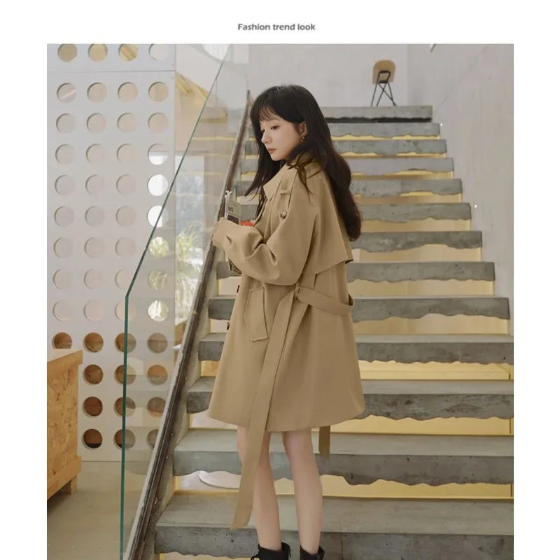 Chic Women's Grey Double Breasted Trench Coat for All Occasions