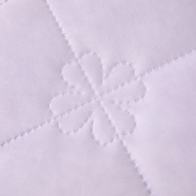 Cooling Silk Summer Quilt | Breathable & Ice Cold Comfort