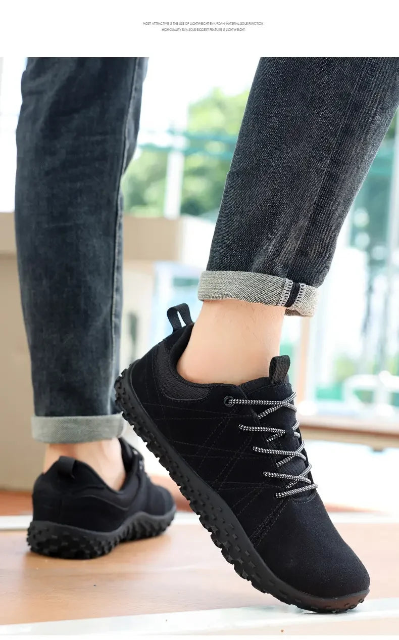 High Quality Leather Sports Shoes for Wide Feet | Anti-Slip Design
