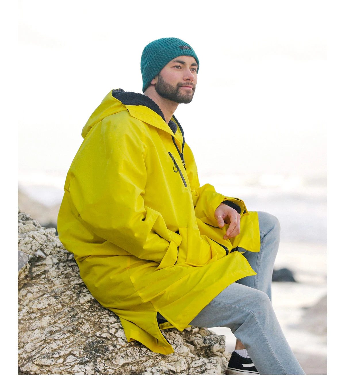 Quick Drying Surf Changing Robe | Weatherproof Jacket & Cloak
