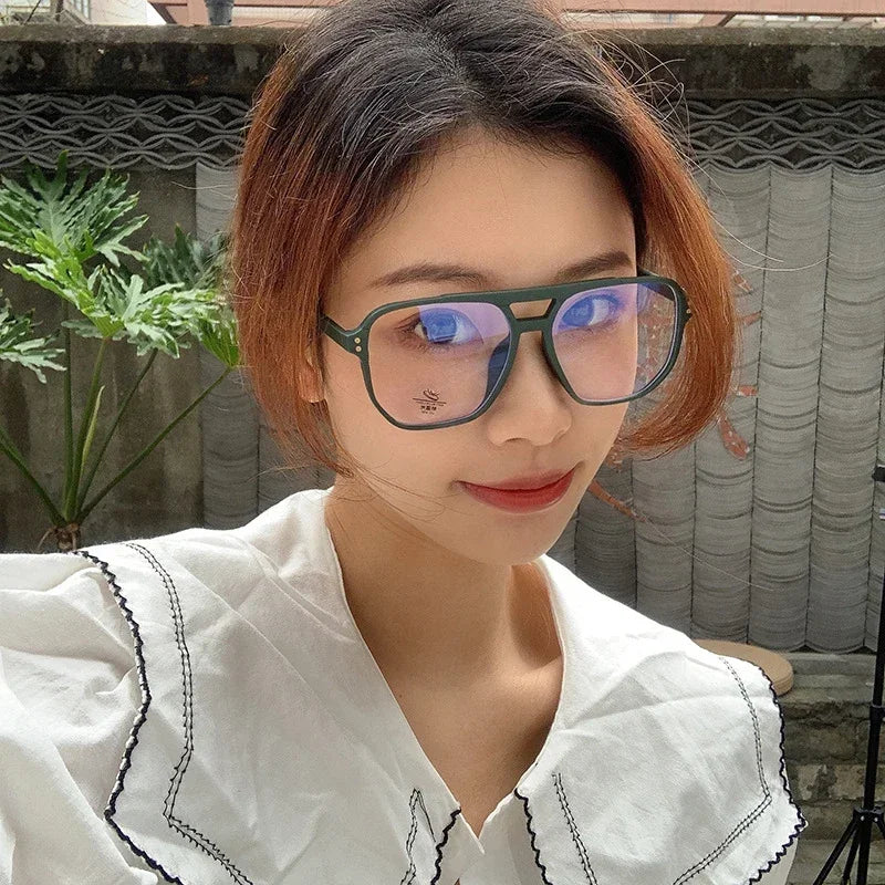 Retro Anti-Blue Light Glasses | Stylish Unisex Eye Protection