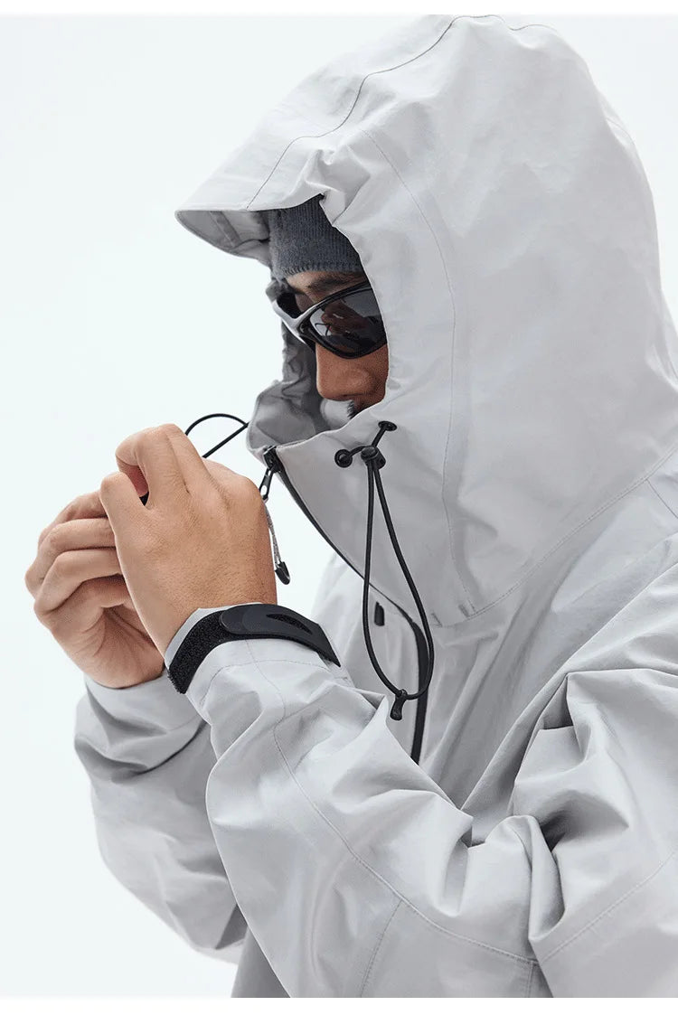Premium Waterproof Multi-Pocket Utility Mountain Jacket for All Seasons
