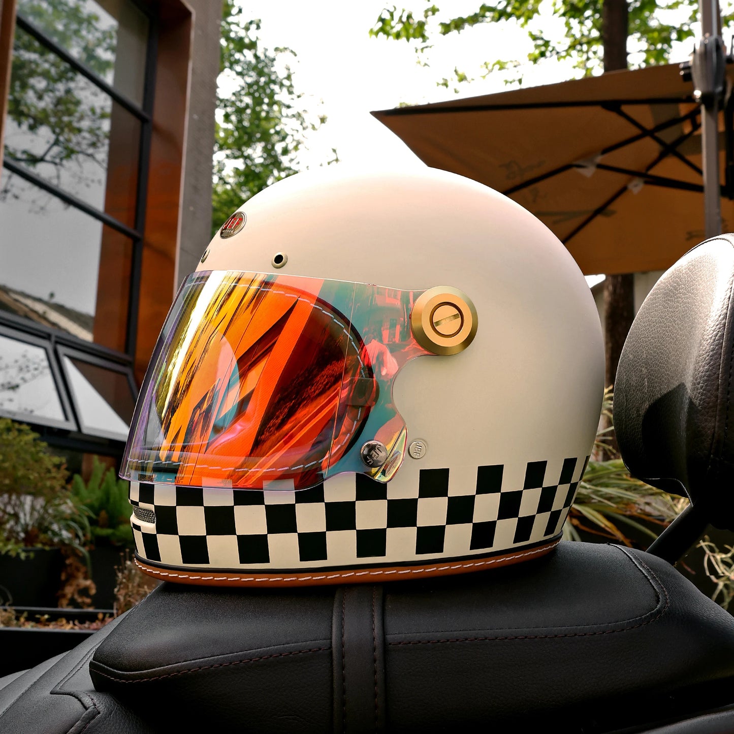 Vintage Full Face Moto Helmet | Retro Style Motorcycle Safety Gear