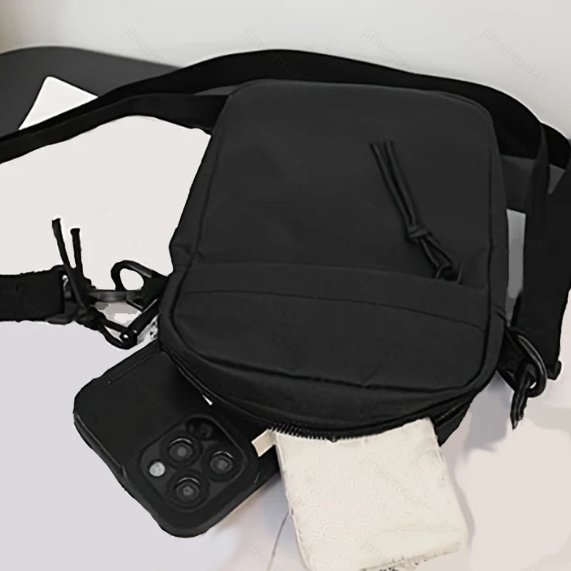 Unisex Lightweight Single-Shoulder Crossbody Bags for Everyday Use