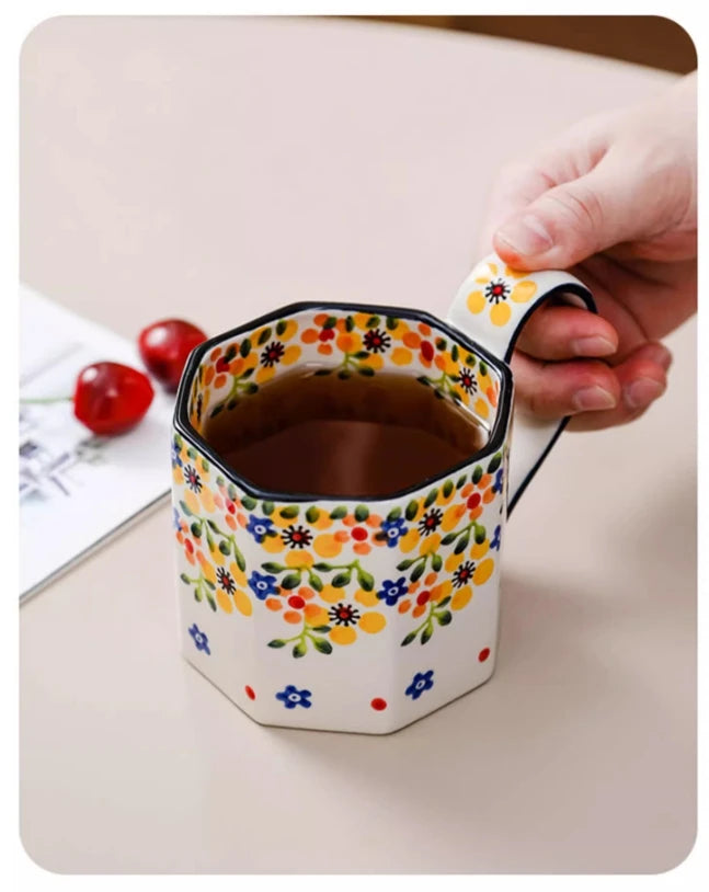 Retro Flower Mug | Stylish Ceramic Coffee & Tea Cup for All Occasions