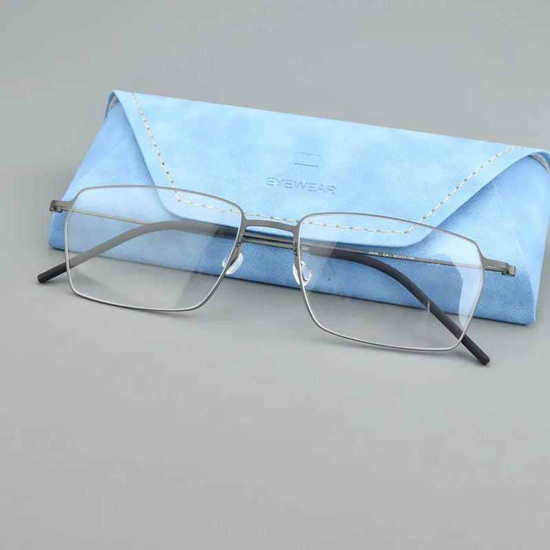Ultra Light Titanium Eyeglasses | Retro Square Frames for All 2026