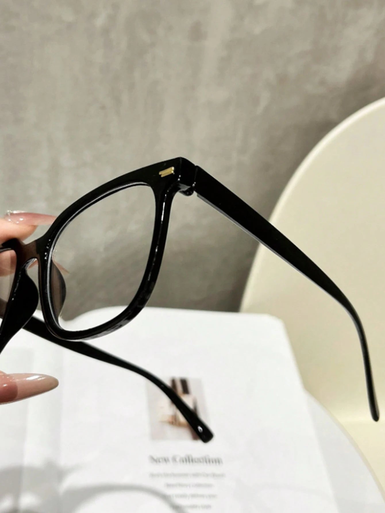 Trendy Large Frame Rectangular Glasses | Stylish Fashion Accessory