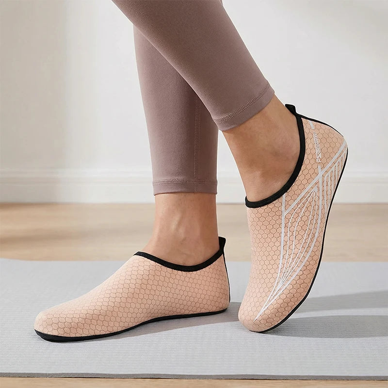 Quick Dry Anti Slip Diving Socks for Water Sports & Yoga