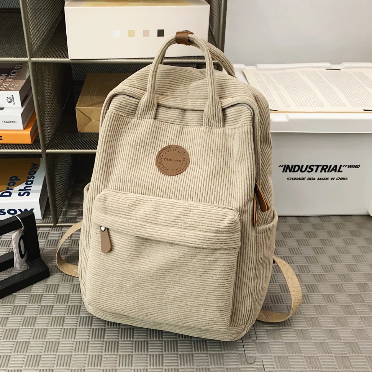 Mochila Elegante de Terciopelo para Estudiantes | Funcional y Chic