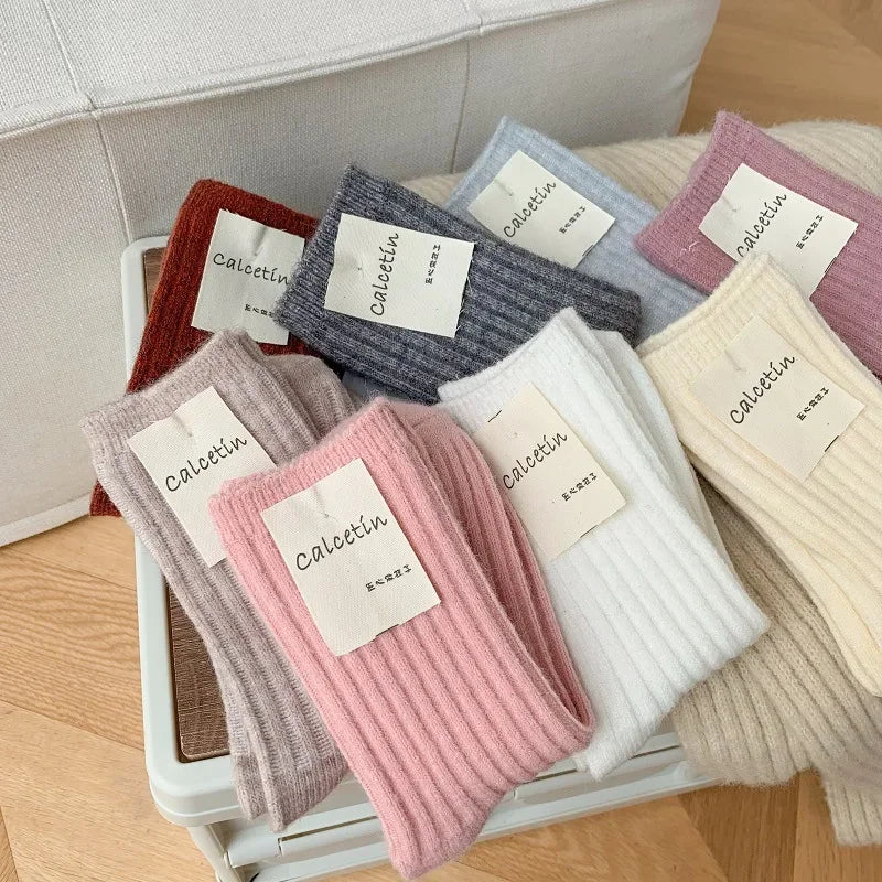 Cozy Thermal Crew Socks for Women | Luxurious Cashmere & Wool
