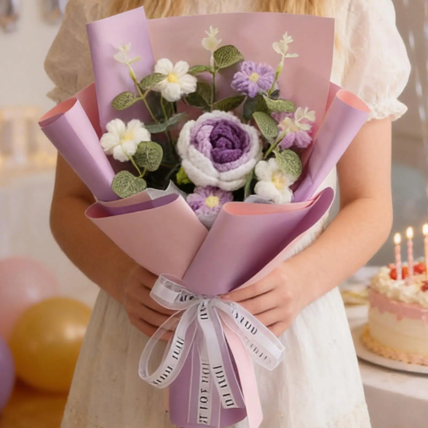Ramo de flores de ganchillo hecho a mano | Encantadora decoración y regalos para el hogar
