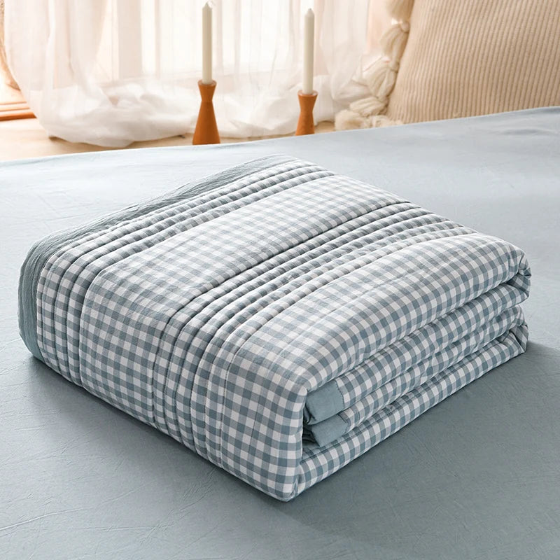 Lightweight Summer Quilt | Soft Microfiber Breathable Bedding