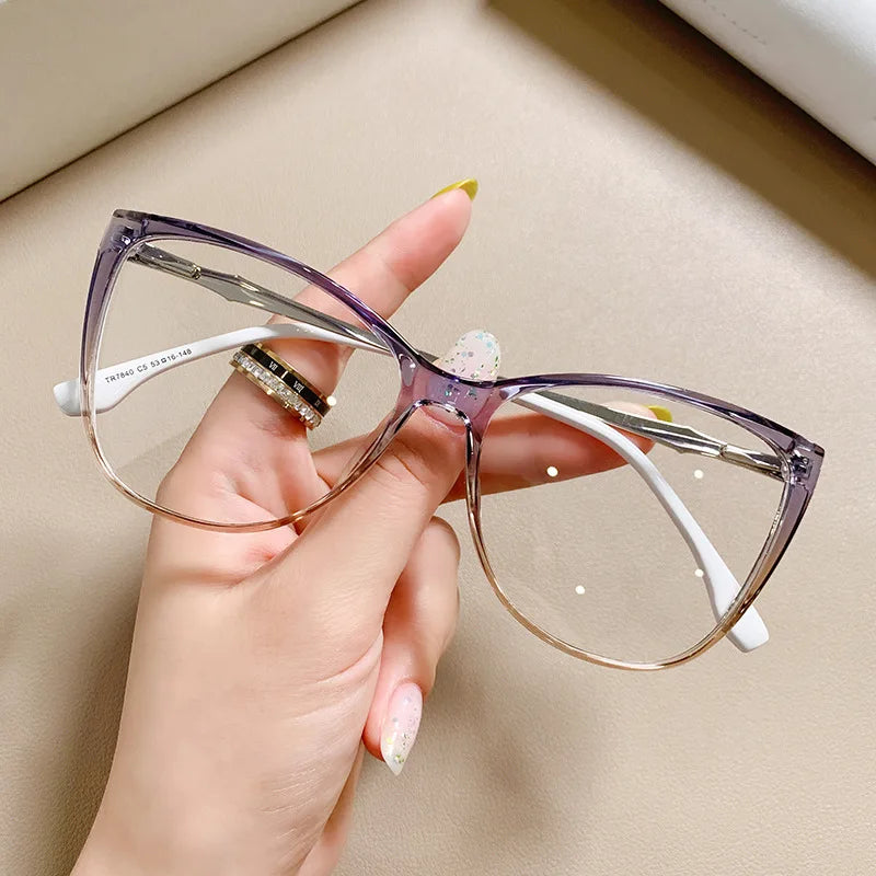 Fashionable Women’s Photochromic Prescription Glasses | Anti-Blue Ray Eyewear