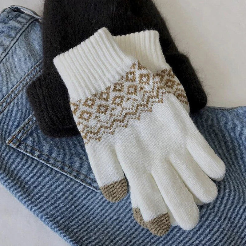 Warm Touch Screen Knitted Gloves | Essential Winter Gear