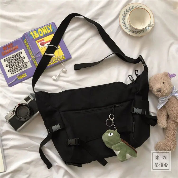 Stylish Canvas Messenger Bag | Versatile & Spacious Travel Companion
