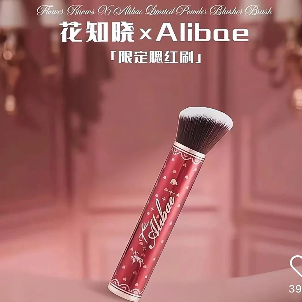 Soft Goat Hair Blush Stippling Brush | Even Powder Application Tool