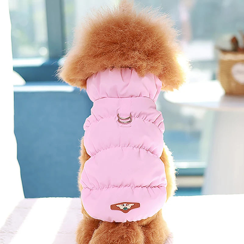 Chaqueta de plumón naranja cálido para gato con hebilla de tracción | Elegante abrigo para mascotas