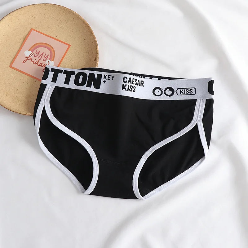 Seamless Women's Cotton Panties | Breathable & Comfortable Underwear