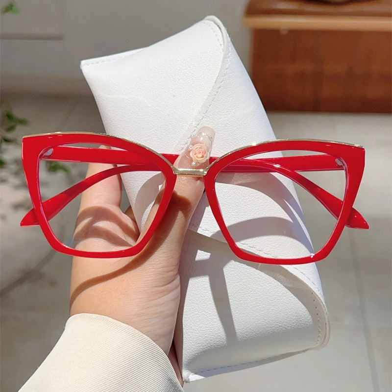 Chic Cat Eye Glasses for Women | Vintage Style Blue Light Blockers