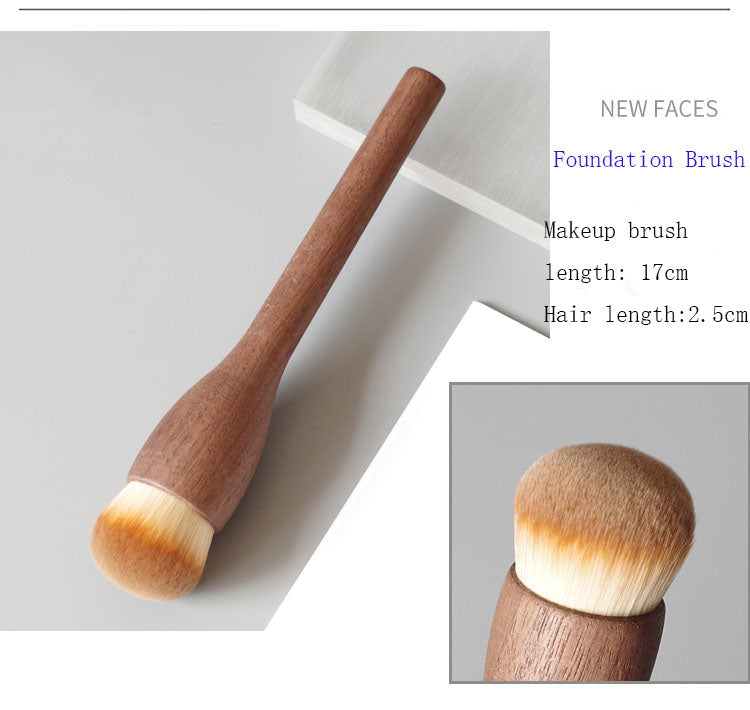 Large Retro Wood Powder Brush | Luxurious Honey Makeup Brush