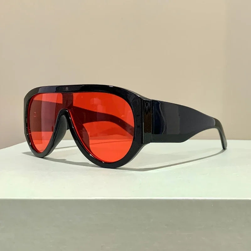 Oversized Gradient Sunglasses for Unisex | Fashionable Retro Style