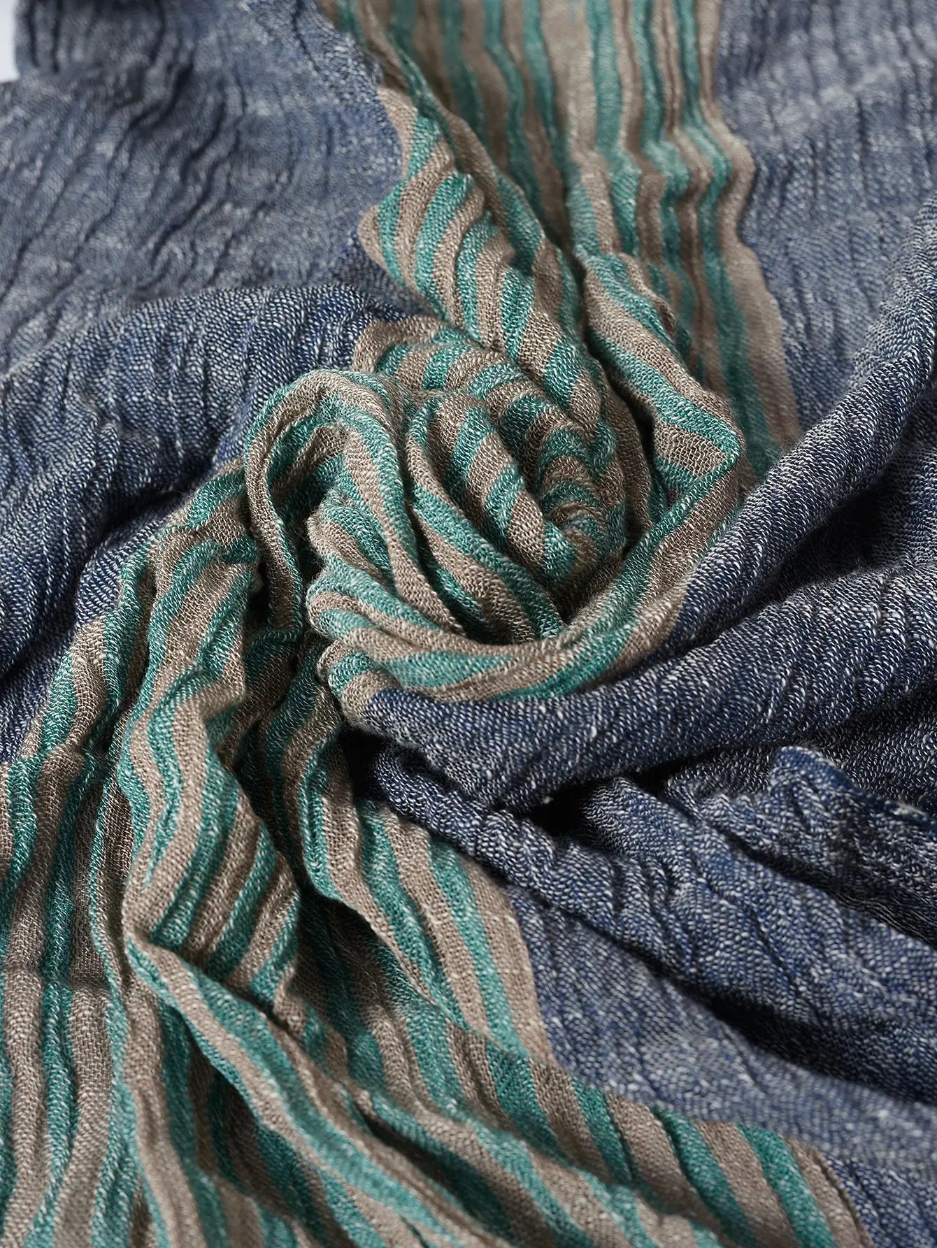 Fashionable Men's Cotton Linen Scarf | Warm Striped Neckerchief