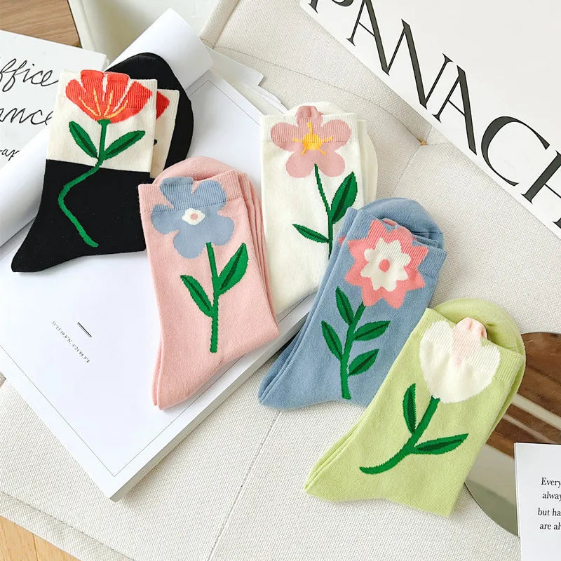 Kawaii Women's Floral Cartoon Socks | Cute Mid Tube Cotton Socks