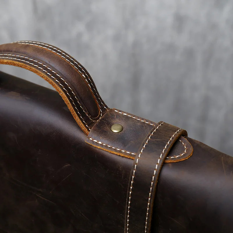 Retro Leather Commuter Handbag | Stylish & Versatile Bag for Men