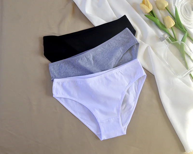 6pcs Women's Soft Cotton Middle-Waisted Briefs | Comfortable Underwear