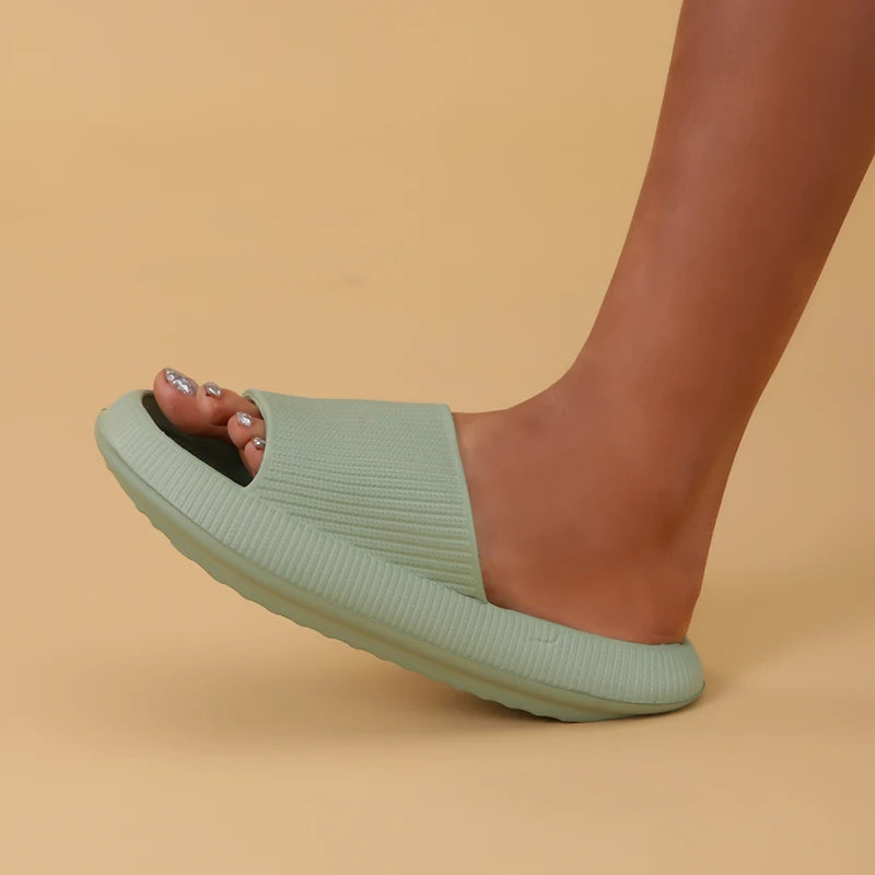 Super Soft Platform Cloud Slippers for Women | Comfy Bathroom Slides