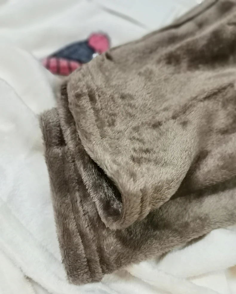 Cozy Cartoon Bear Flannel Loungewear Set for Couples