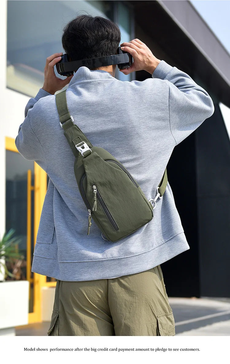 Stylish Anti-Splash Chest Bag for Men and Women | Trendy Travel Companion