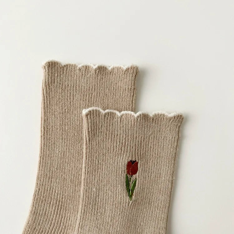 Women's Autumn Floral Embroidery Crew Socks | Cute Kawaii Style