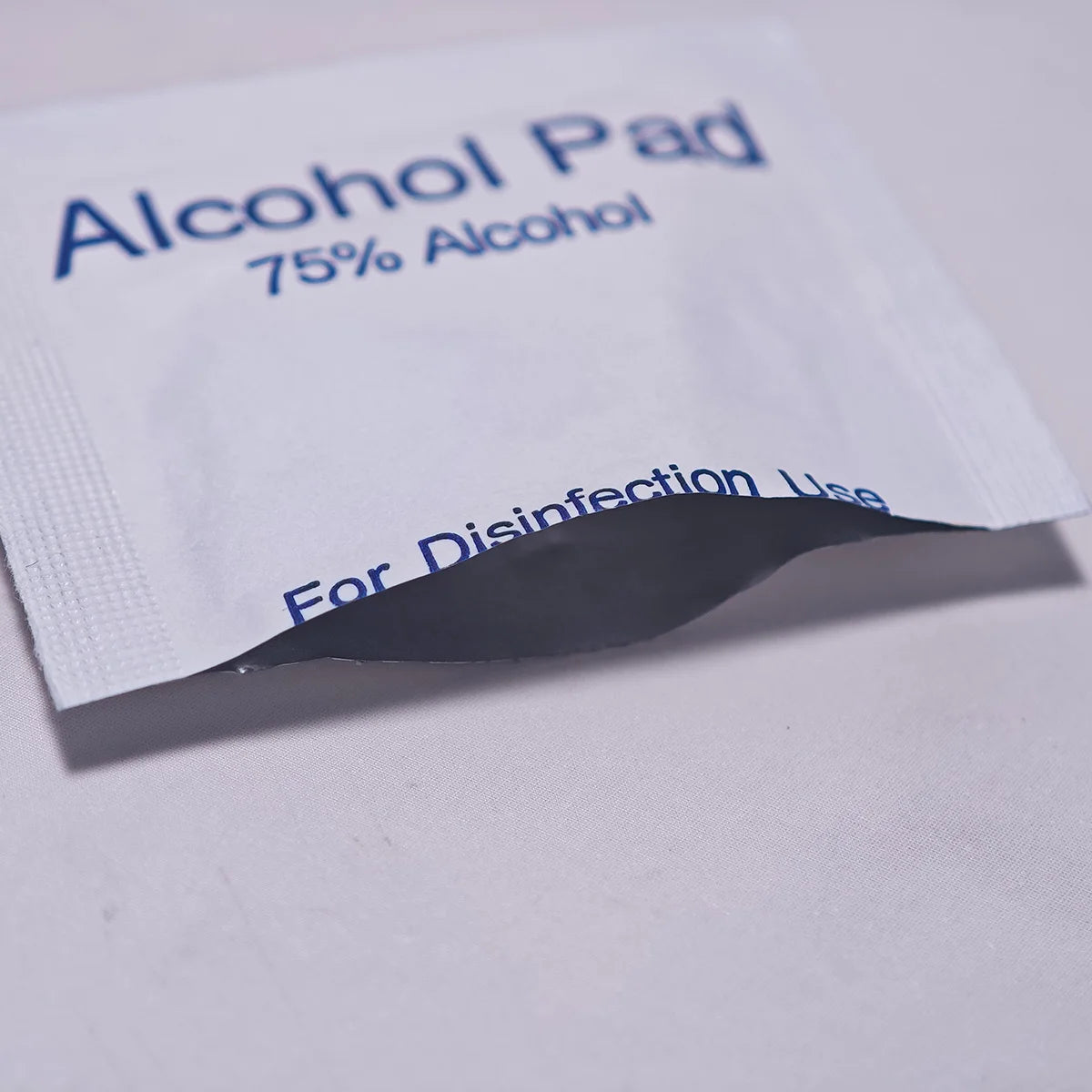 Disposable 75% Alcohol Cotton Pads Cleaning Wet Wipes Microblading Tattoo Manicure Skin Disinfection Makeup Tool