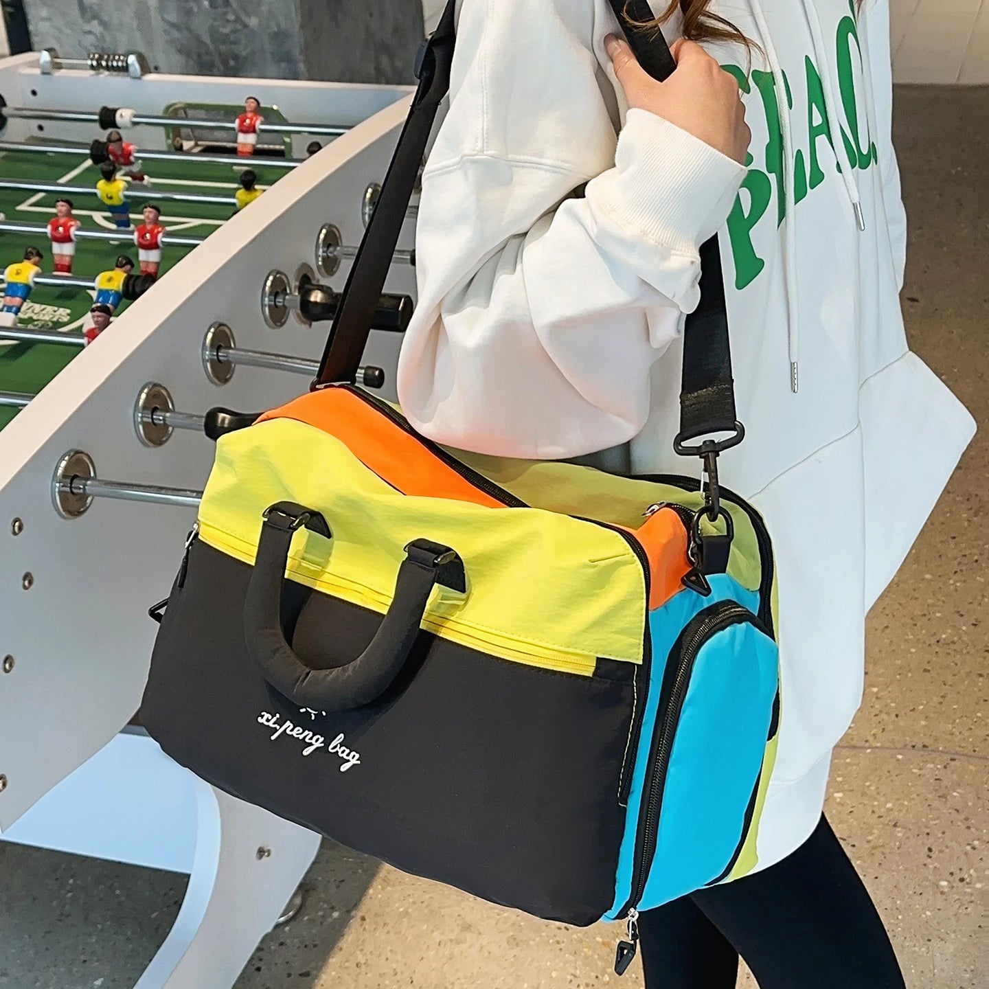 Fashion Trend Dopamine Contrasting Travel Bag Independent Shoe Compartment, Lightweight Yoga Bag, Outdoor Sports and Fitness Bag
