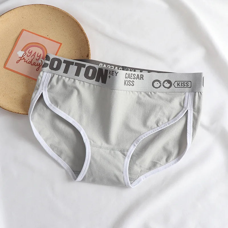 Seamless Women's Cotton Panties | Breathable & Comfortable Underwear