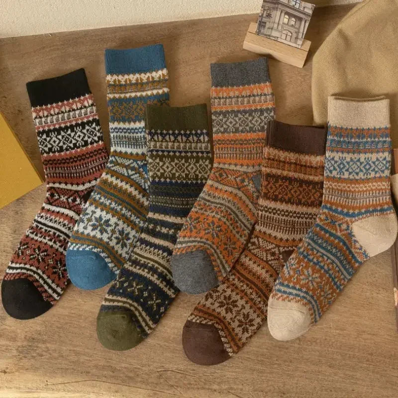 Men's Retro Geometric Pattern Middle Tube Socks | Stylish & Comfy