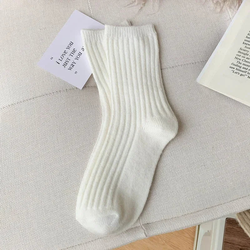 Cozy Thermal Crew Socks for Women | Luxurious Cashmere & Wool